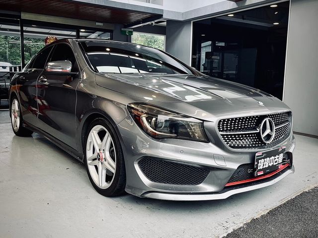 M-BENZ賓士 CLA250  第7張相片