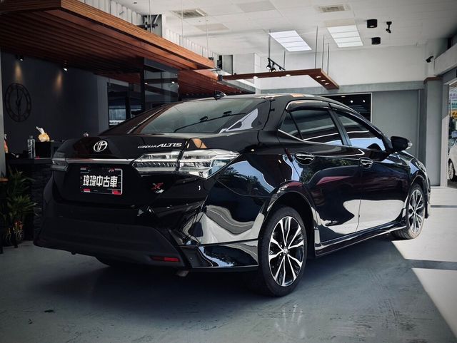 TOYOTA豐田 ALTIS  第4張相片