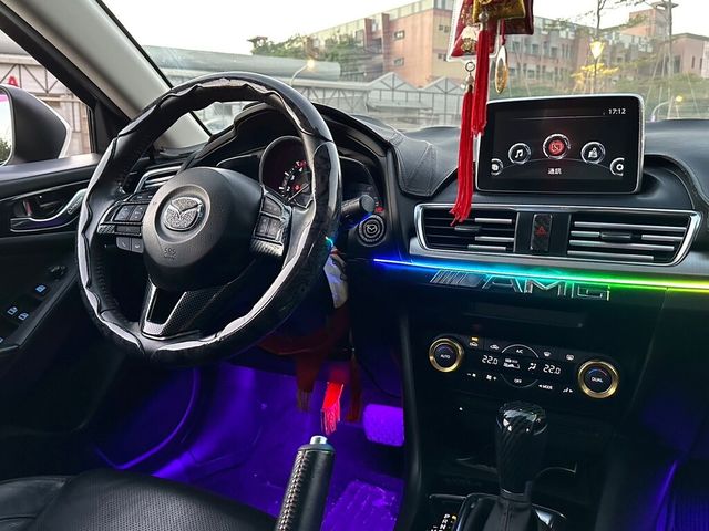 MAZDA馬自達 MAZDA 3  第4張相片