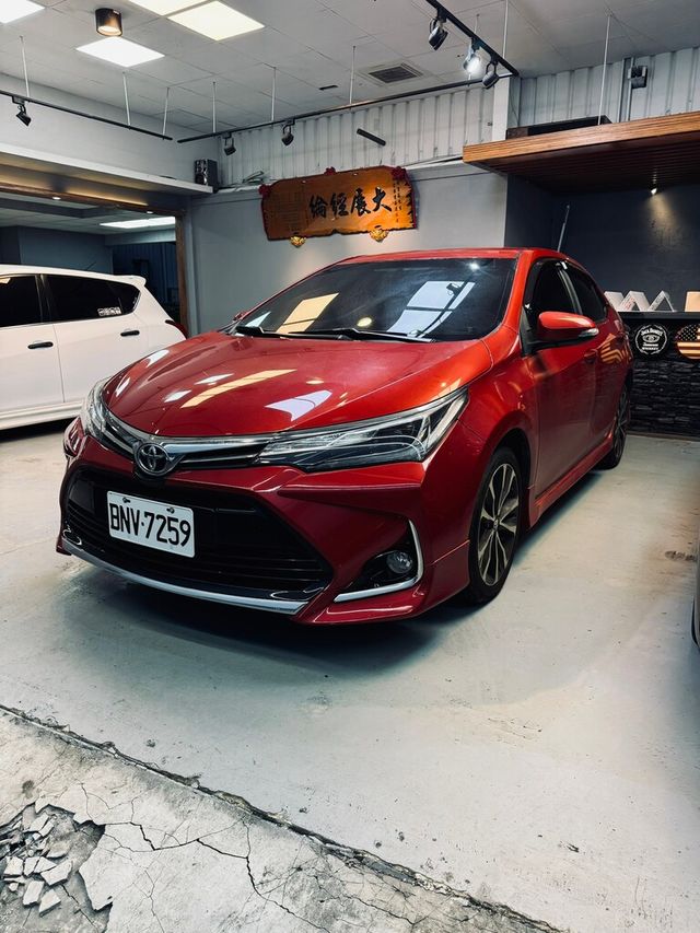 TOYOTA豐田 ALTIS  第1張相片