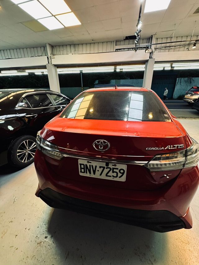TOYOTA豐田 ALTIS  第2張相片
