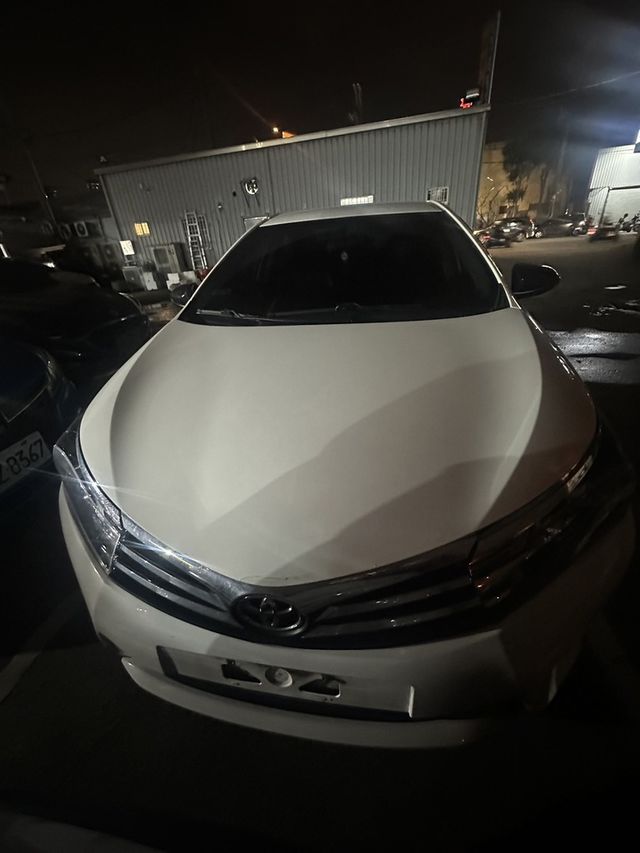 TOYOTA豐田 ALTIS  第3張相片