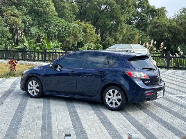 MAZDA馬自達 MAZDA 3  第3張相片