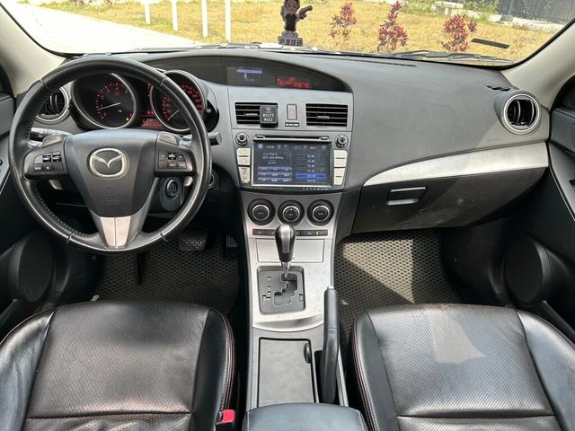 MAZDA馬自達 MAZDA 3  第5張相片