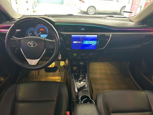 TOYOTA豐田 ALTIS  第4張相片