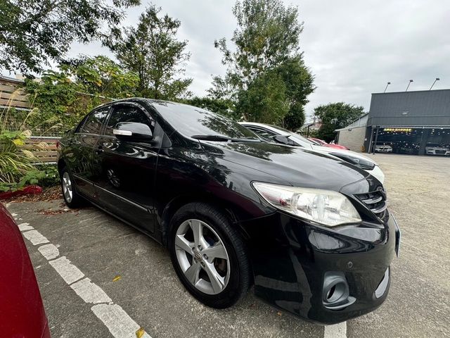 TOYOTA豐田 ALTIS  第3張相片