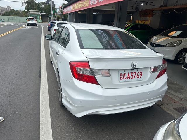 HONDA本田 CIVIC  第4張相片