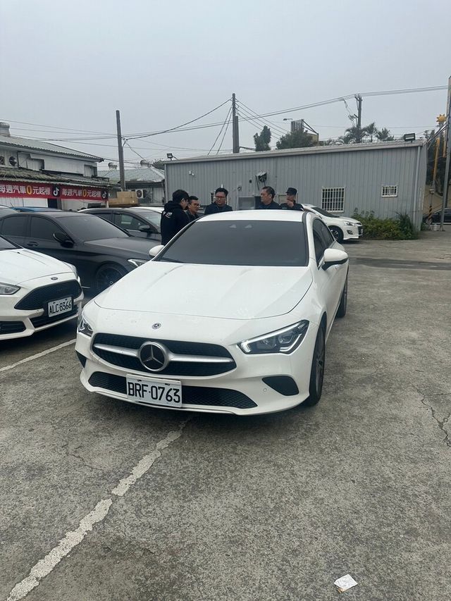 M-BENZ賓士 CLA200  第1張相片