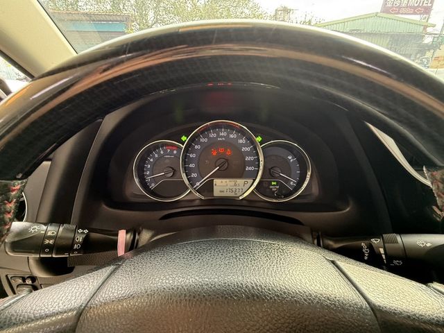 TOYOTA豐田 ALTIS  第9張相片