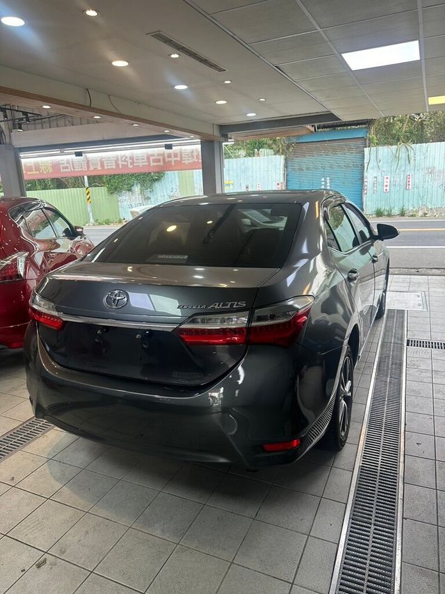TOYOTA豐田 ALTIS  第7張相片