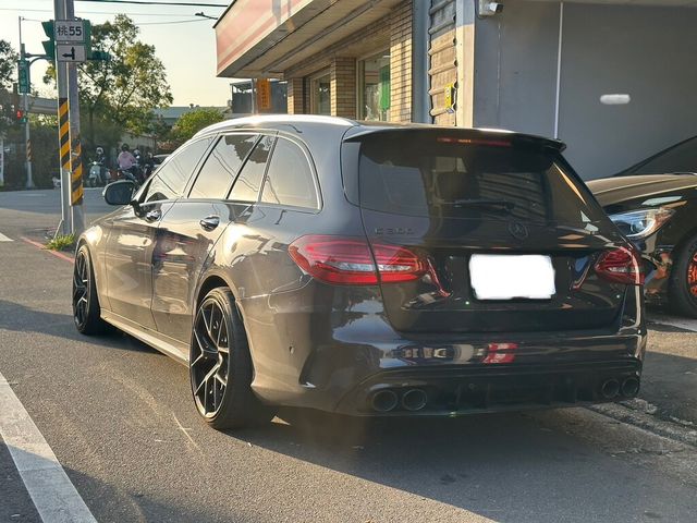 M-BENZ賓士 C300  第2張相片