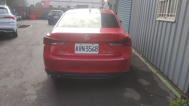 LEXUS凌志 IS 300  第3張相片
