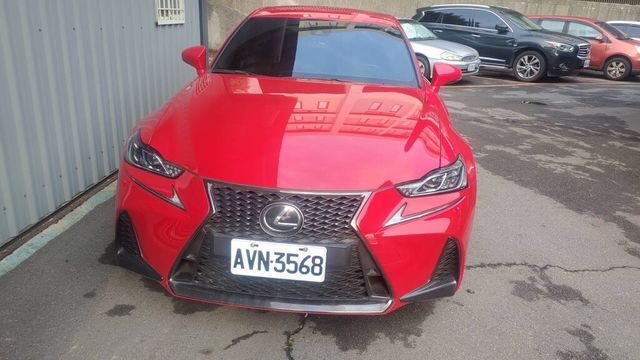 LEXUS凌志 IS 300  第4張相片