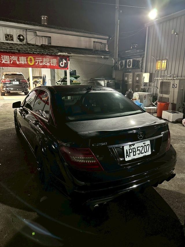 M-BENZ賓士 C250  第4張相片