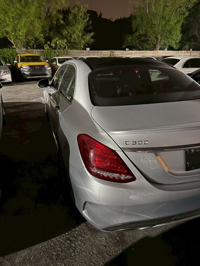 M-BENZ賓士 C300  第3張相片