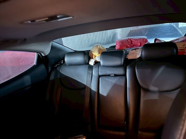HYUNDAI現代 ELANTRA  第6張相片