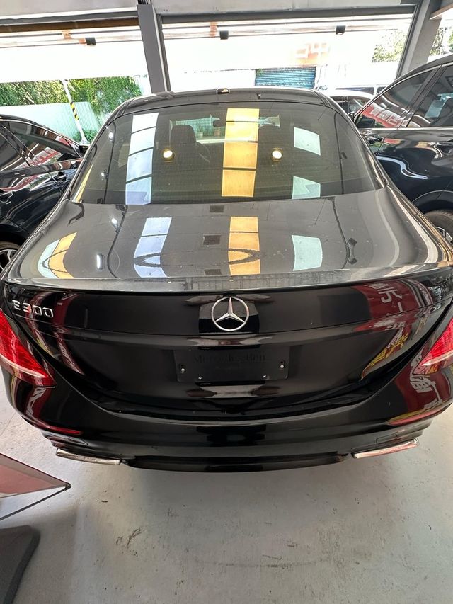 M-BENZ賓士 E300  第4張相片