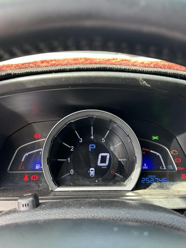 LUXGEN納智捷 U6 TURBO  第6張相片