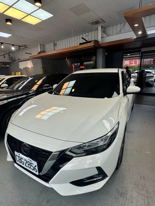 NISSAN日產 SENTRA  第3張相片