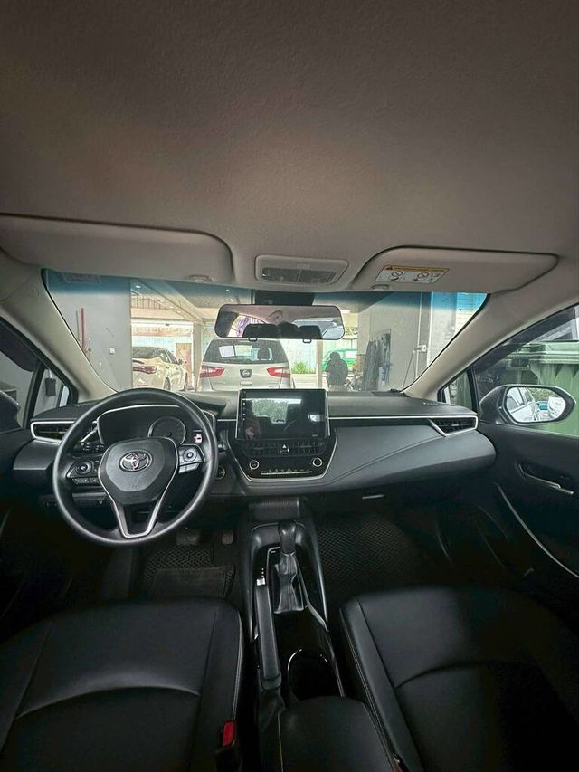 TOYOTA豐田 ALTIS  第3張相片
