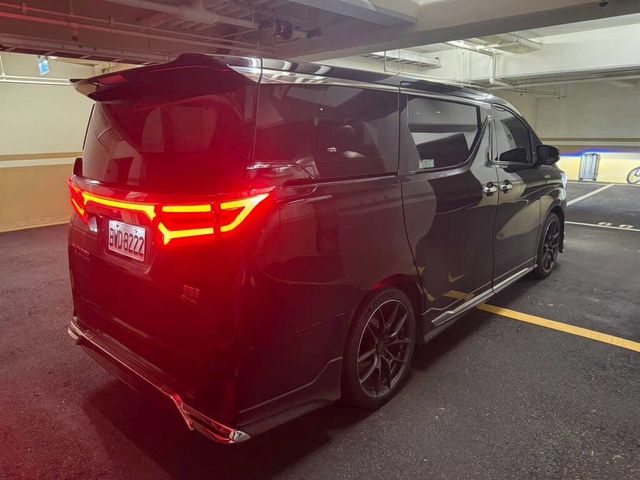 TOYOTA豐田 ALPHARD  第1張相片