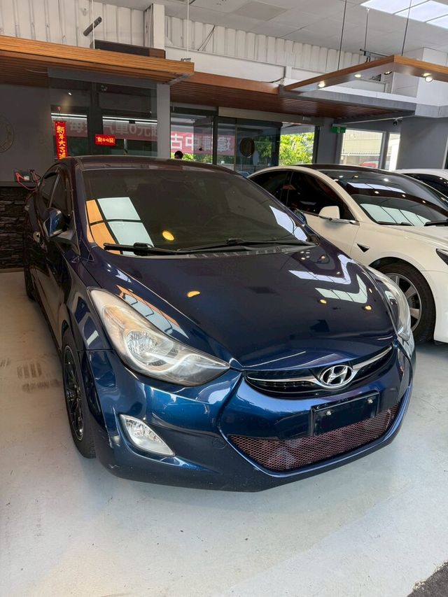 HYUNDAI現代 ELANTRA  第1張相片