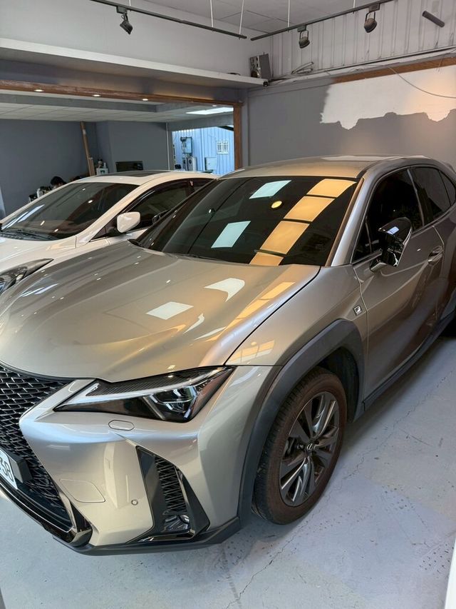 LEXUS凌志 UX200  第2張相片