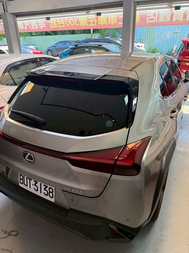 LEXUS凌志 UX200  第4張相片