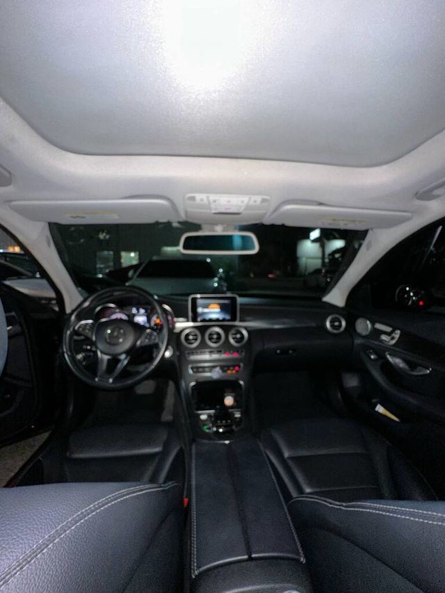 M-BENZ賓士 C300  第6張相片