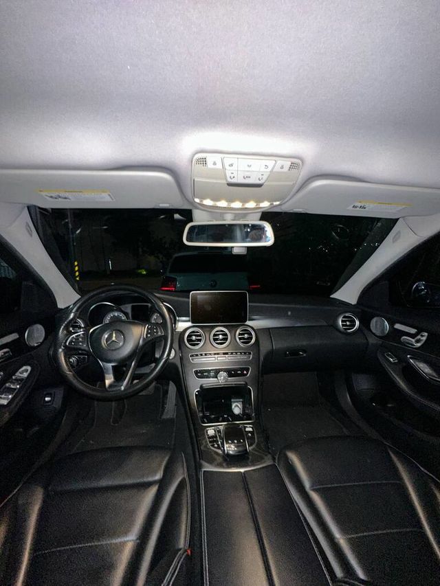 M-BENZ賓士 C300  第2張相片