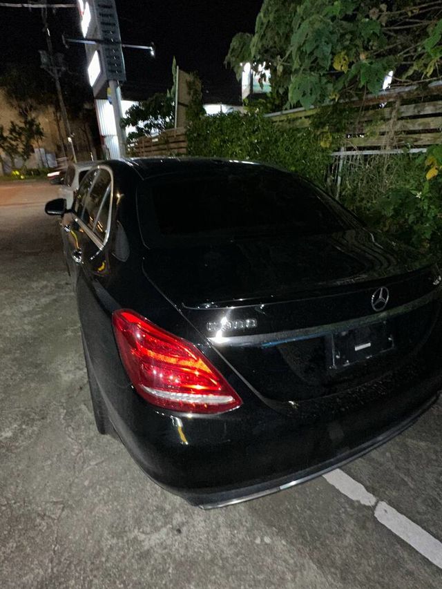 M-BENZ賓士 C300  第5張相片