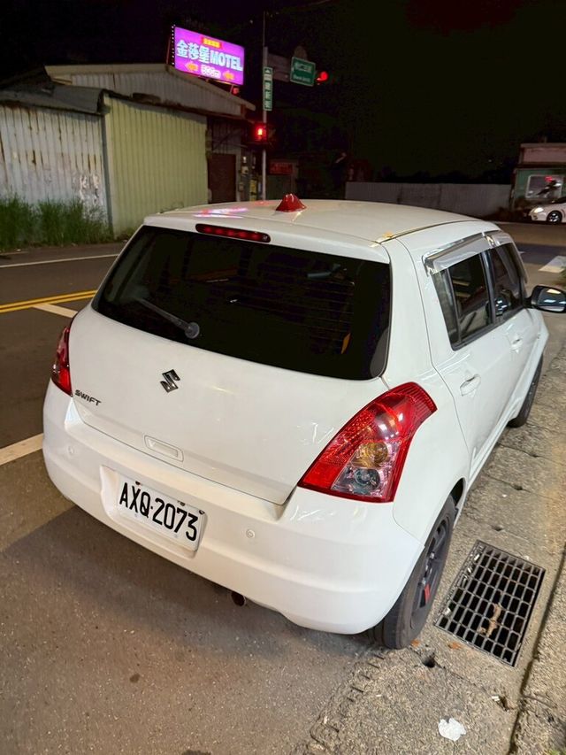 SUZUKI鈴木 SWIFT  第4張相片
