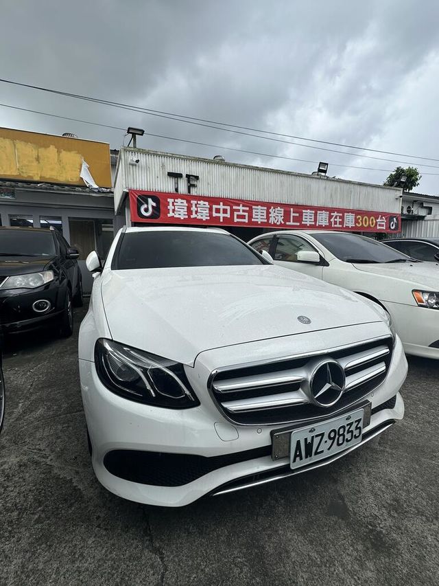 M-BENZ賓士 E200  第1張相片