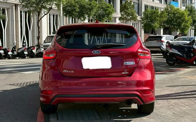 FORD福特 FOCUS  第3張相片