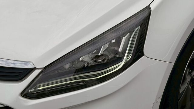 LUXGEN納智捷 U6 GT  第9張相片