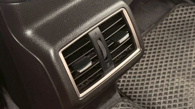 LUXGEN納智捷 U6 GT  第17張相片