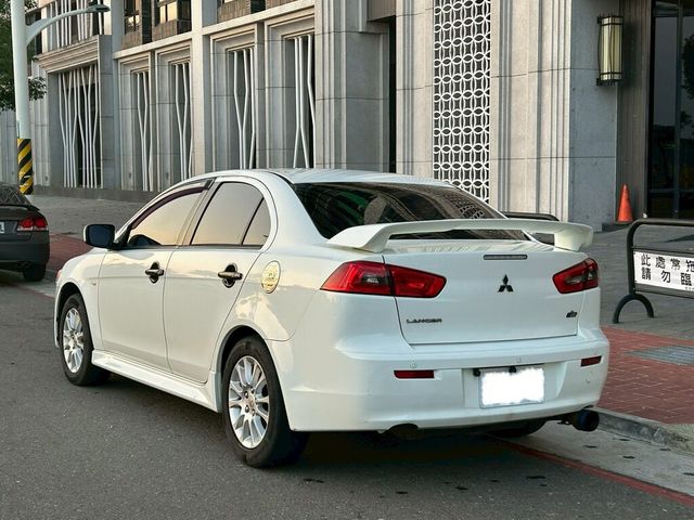 MITSUBISHI三菱 LANCER FORTIS  第9張相片