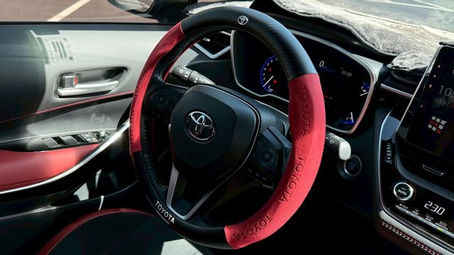 TOYOTA豐田 AURIS  第21張相片