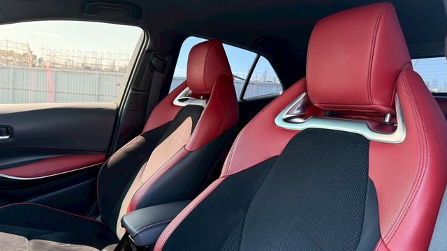 TOYOTA豐田 AURIS  第29張相片