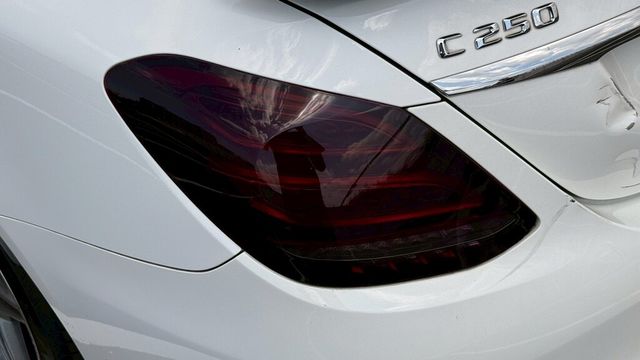 M-BENZ賓士 C250  第7張相片