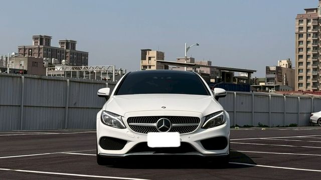 M-BENZ賓士 C300 COUPE  第3張相片