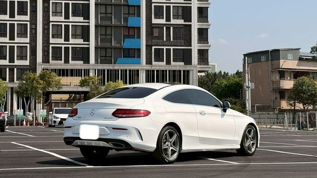 M-BENZ賓士 C300 COUPE  第4張相片