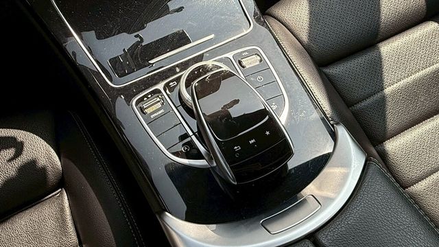 M-BENZ賓士 C300 COUPE  第15張相片