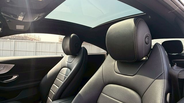 M-BENZ賓士 C300 COUPE  第18張相片