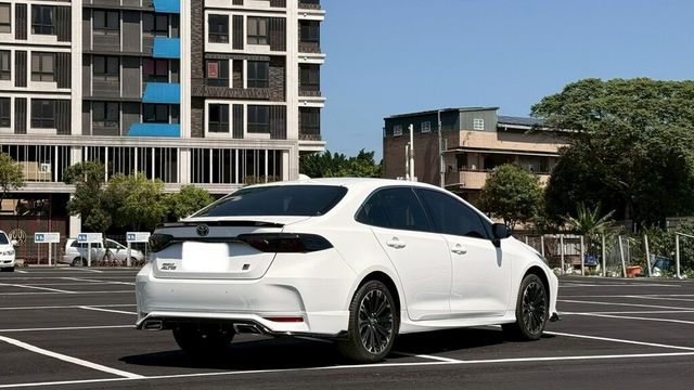 TOYOTA豐田 ALTIS  第4張相片