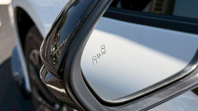 TOYOTA豐田 ALTIS  第9張相片