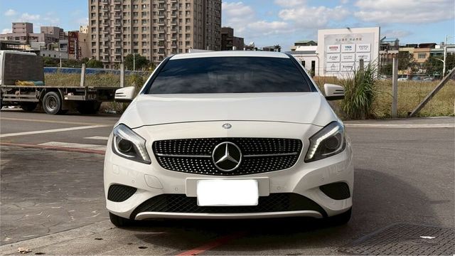 M-BENZ賓士 A180  第3張相片
