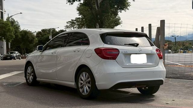 M-BENZ賓士 A180  第5張相片