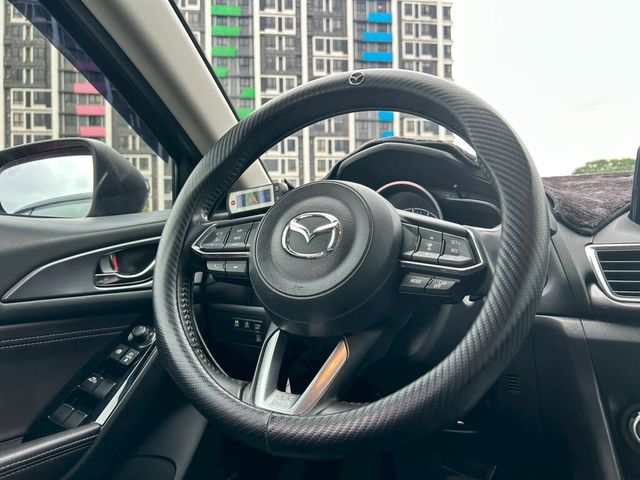 MAZDA馬自達 MAZDA 3  第11張相片