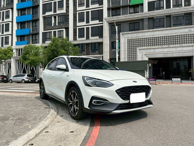 FORD福特 FOCUS ACTIVE  第1張相片